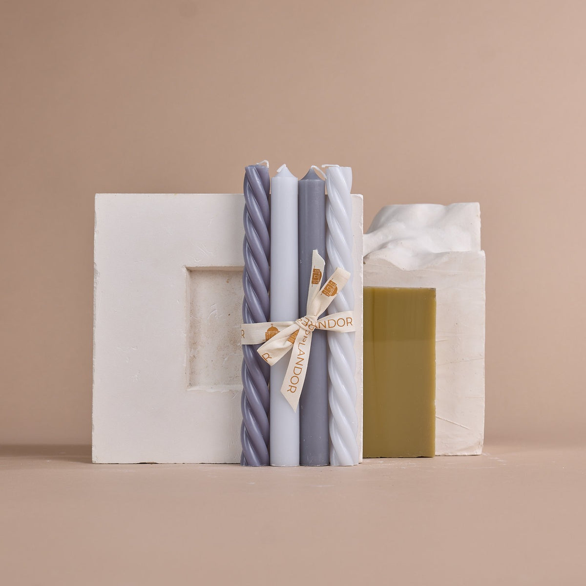 Quatre Bougies torsadées & droites  - Accessoires